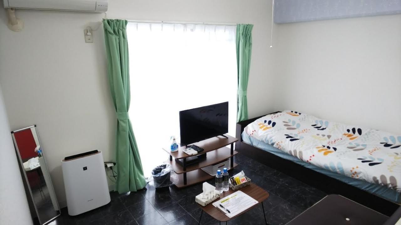 Comfort Cube Phoenix Miyazaki Apartment Room photo